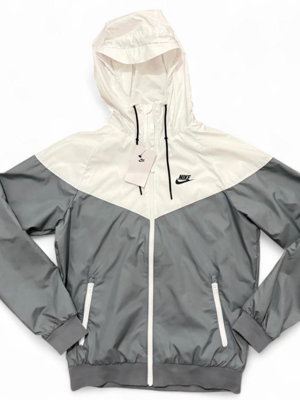 Nike Sportswear men’s white/ gray Windrunner hooded zip jacket